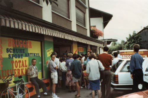 Ausverkauf 1991 vor Geschäftsumbau